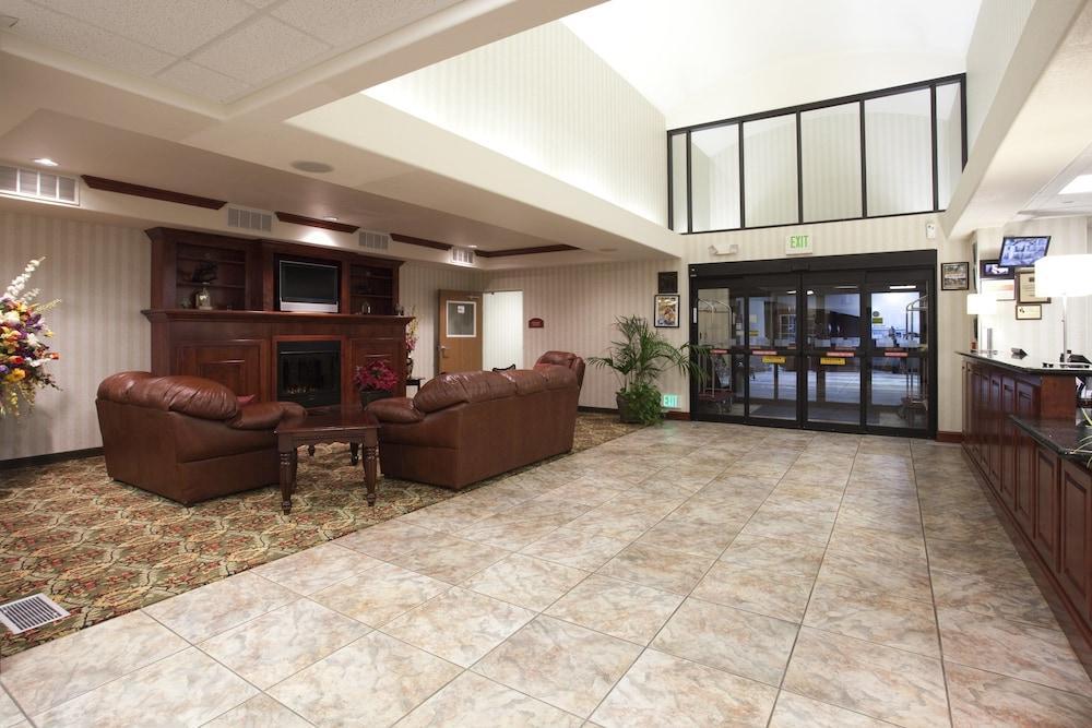Holiday Inn Express Hotel & Suites Evanston By Ihg Екстер'єр фото