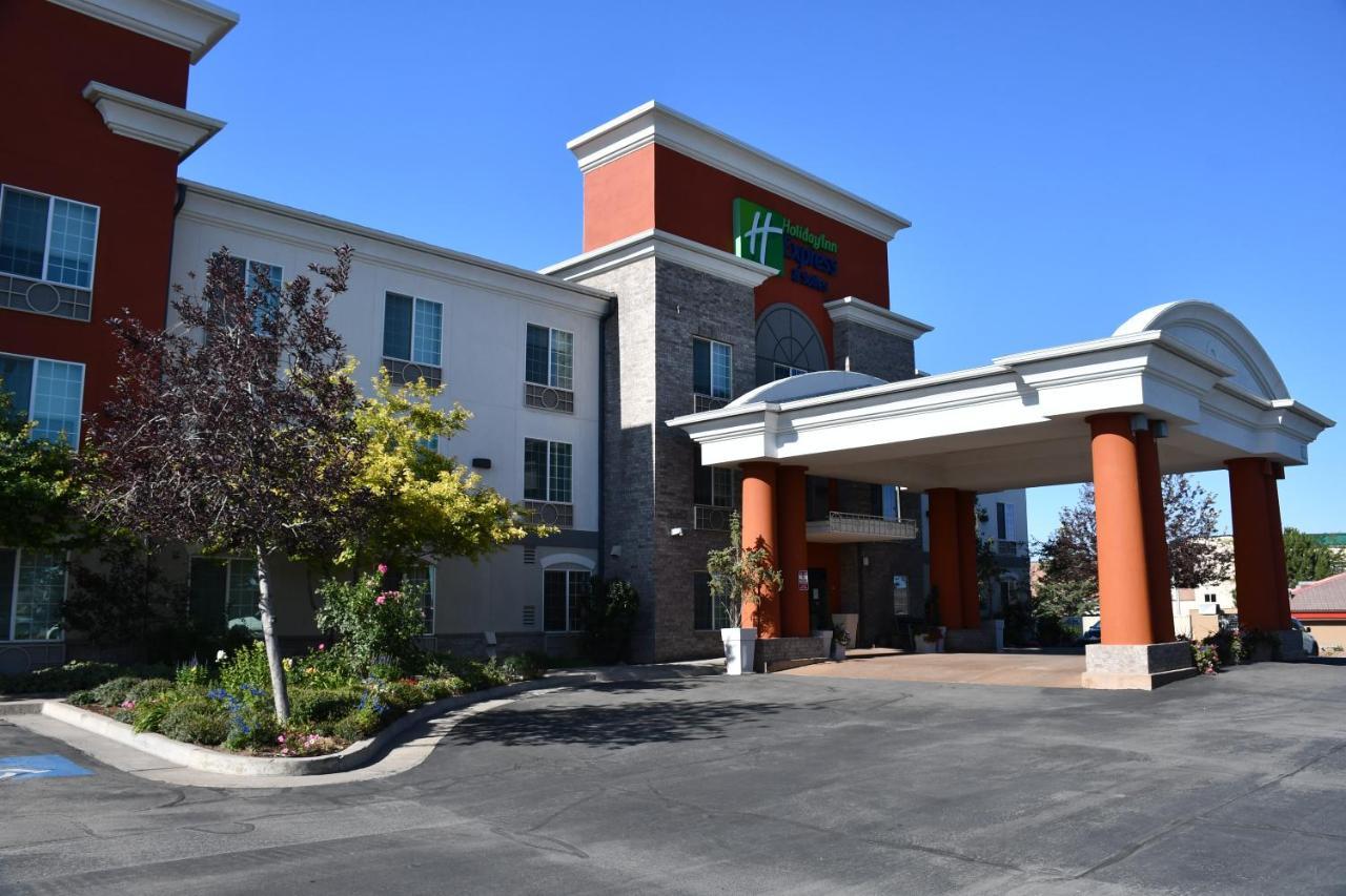 Holiday Inn Express Hotel & Suites Evanston By Ihg Екстер'єр фото