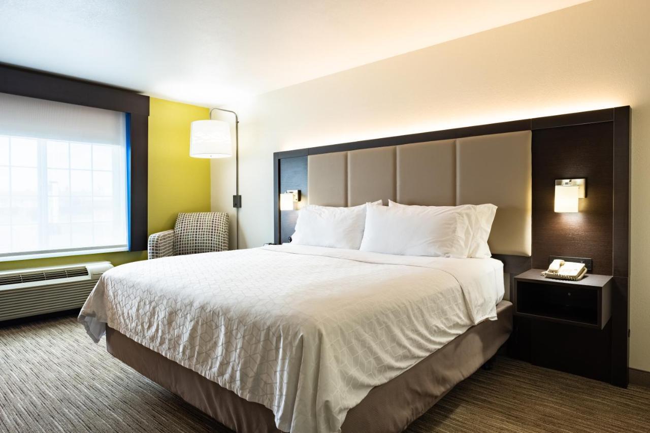 Holiday Inn Express Hotel & Suites Evanston By Ihg Екстер'єр фото