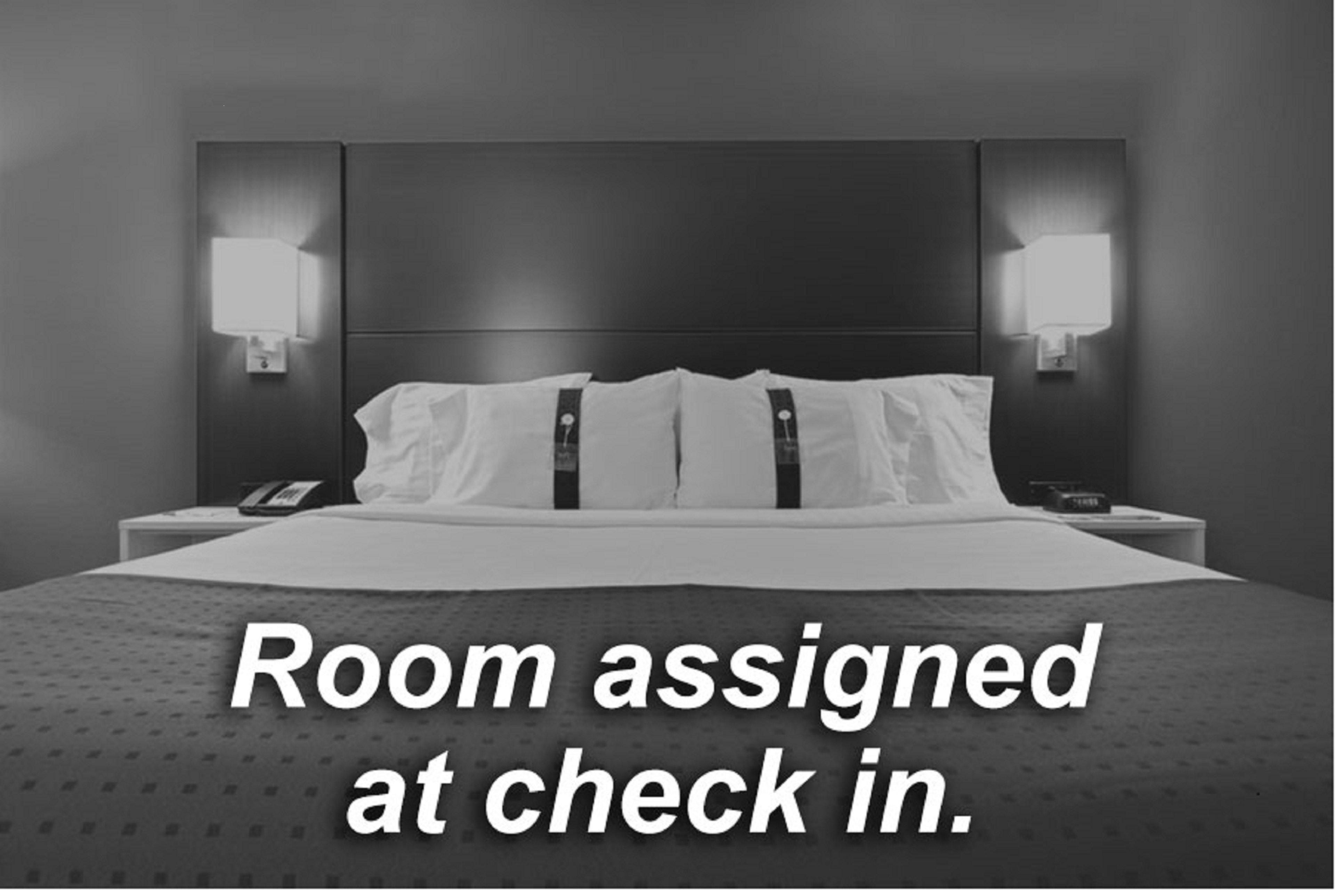 Holiday Inn Express Hotel & Suites Evanston By Ihg Екстер'єр фото